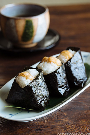 Tenmusu tempura shrimp onigiri